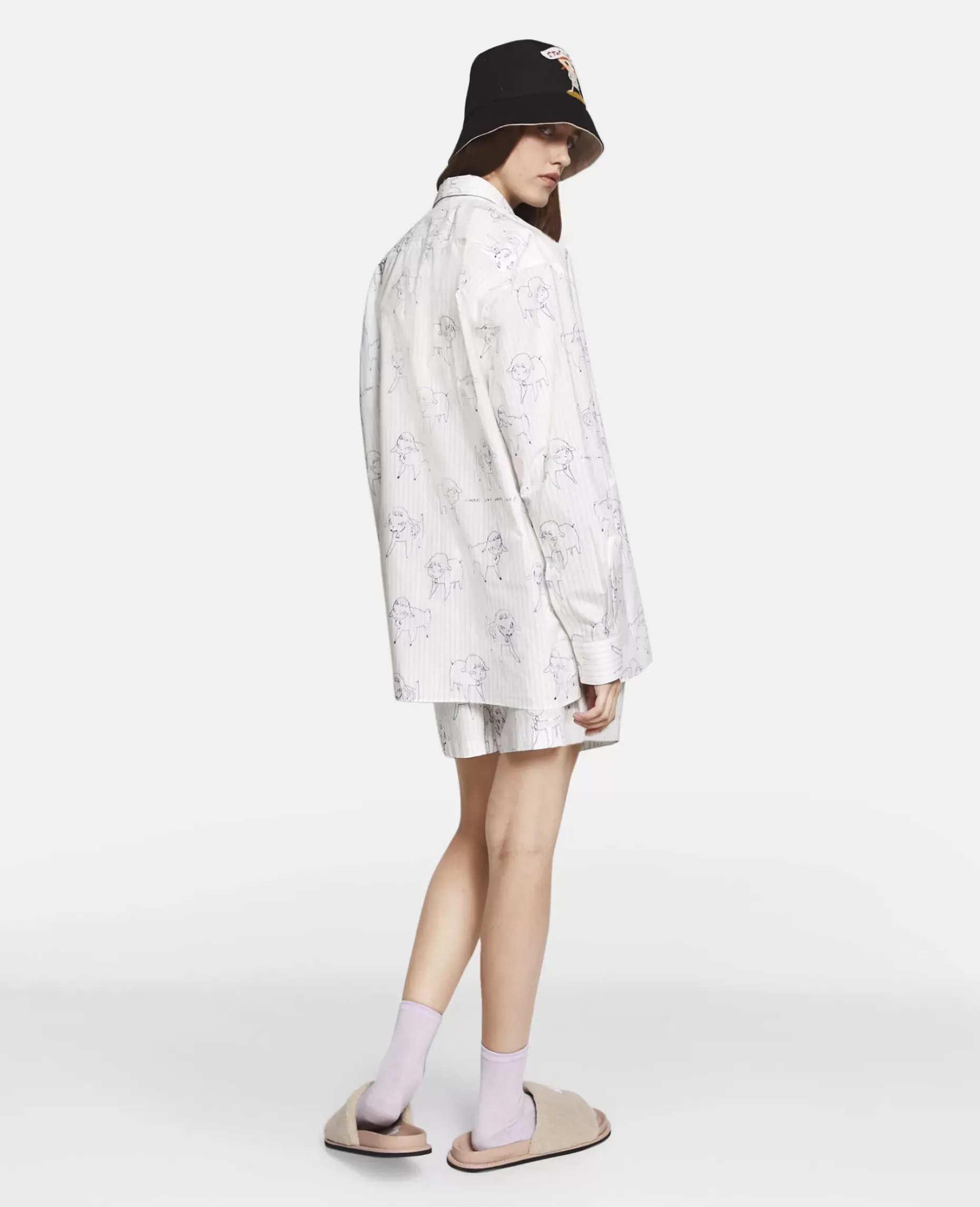 Sheep Can Never Sleep Print Shorts