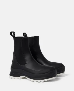 Trace Chelsea Boots