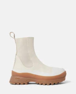 Trace Chelsea Boots